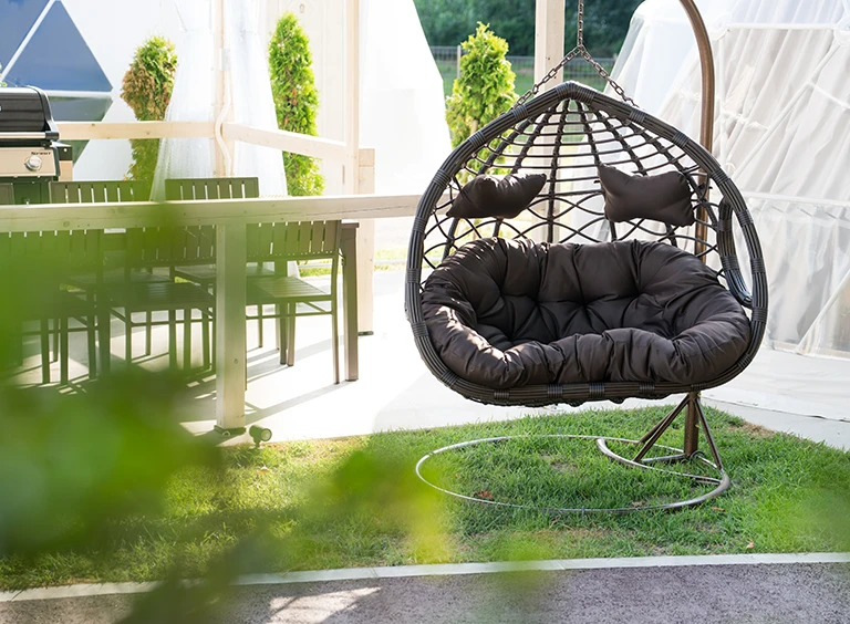 ご宿泊 東北・秋田県にかほ市のホテルライクなグランピング施設「99glam」